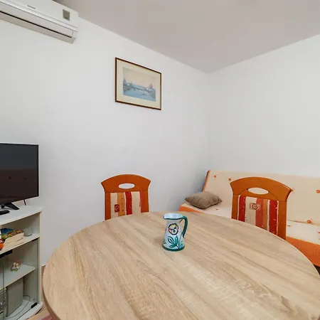 Tariba * Supetarska Draga