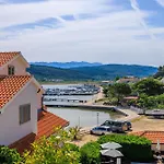 Tariba Supetarska Draga