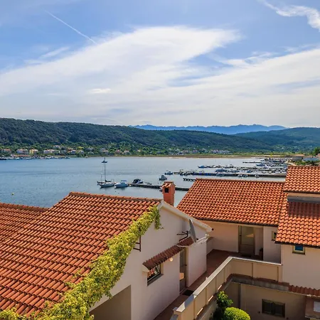 Tariba Apartman Supetarska Draga